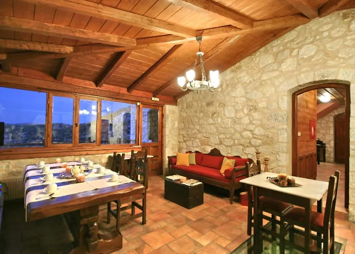 Archontiko Kolokotroni 3* Stemnitsa