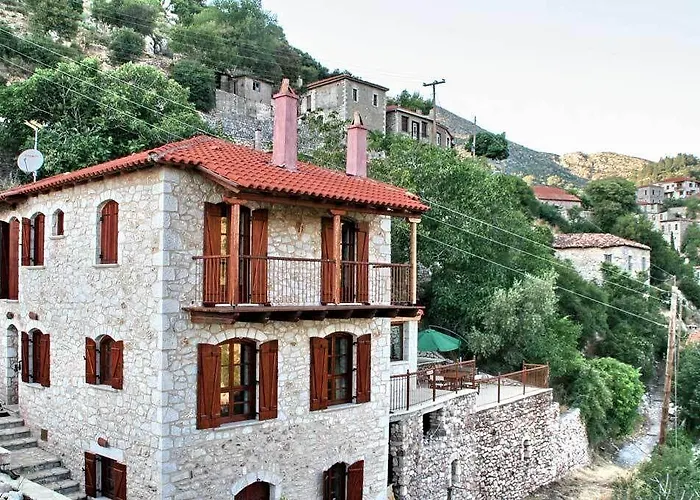 Archontiko Kolokotroni بيت ضيافة