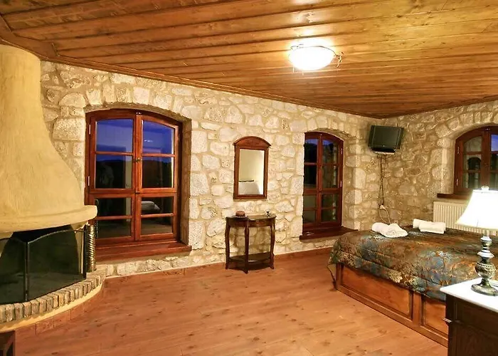 αρχοντικό κολοκοτρώνη Πανσιόν